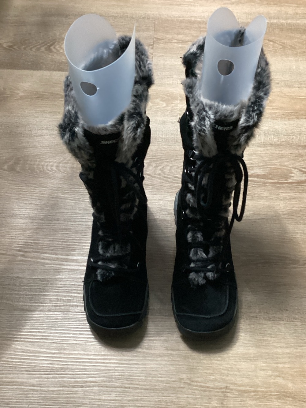 Skechers Grand Jams Unlimited Winter Boots Gray Faux-Fur Collar US 10 EU 40